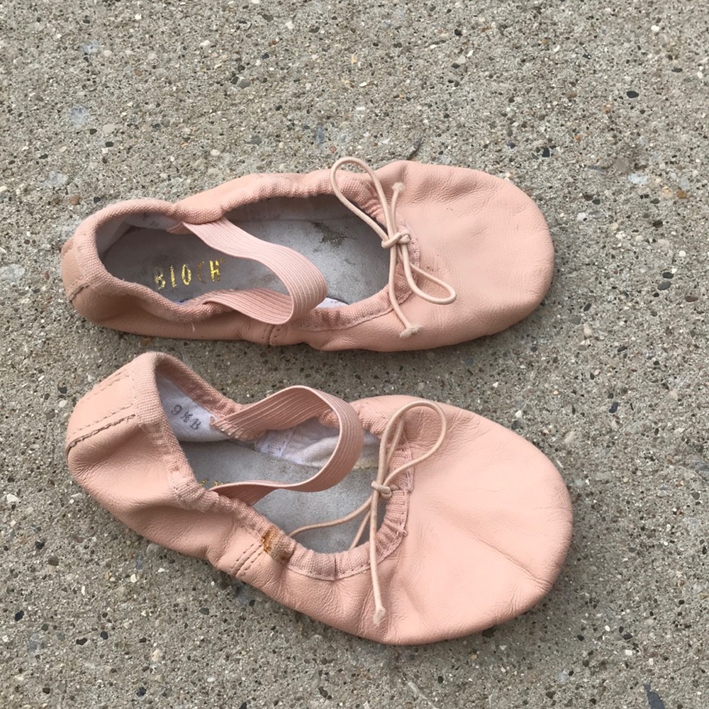 Ballet shoes